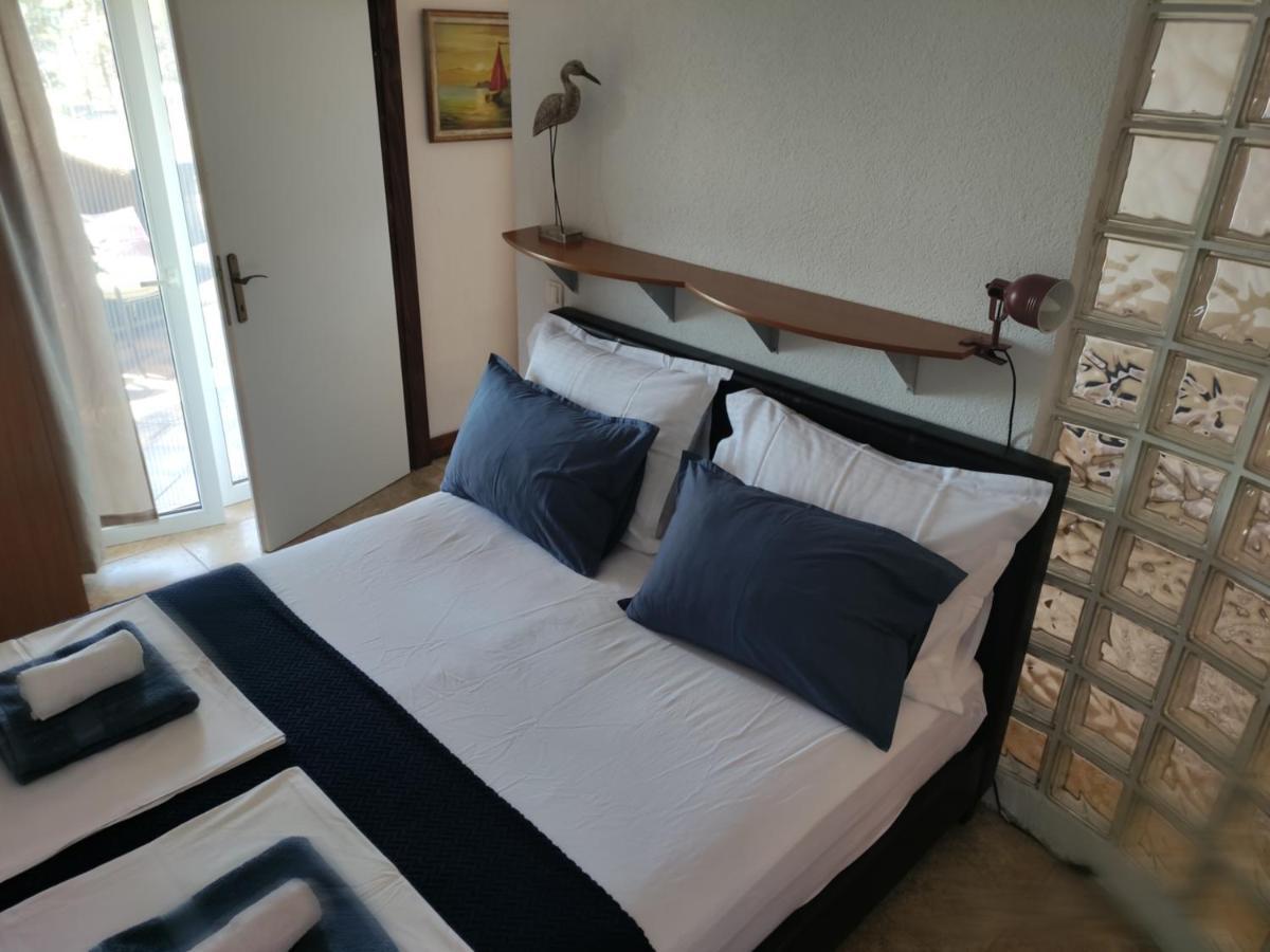 Apartments Blanca Vodice Esterno foto